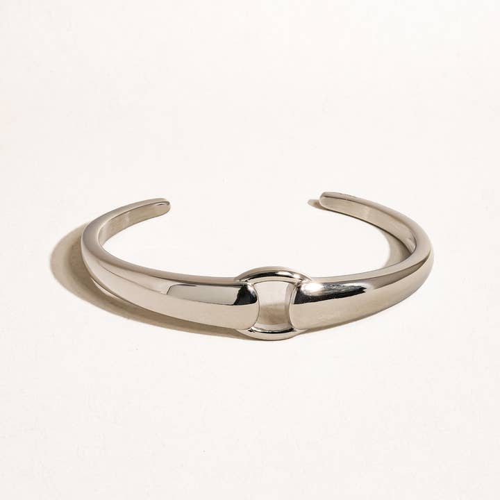FREDERICK HOOP BANGLE