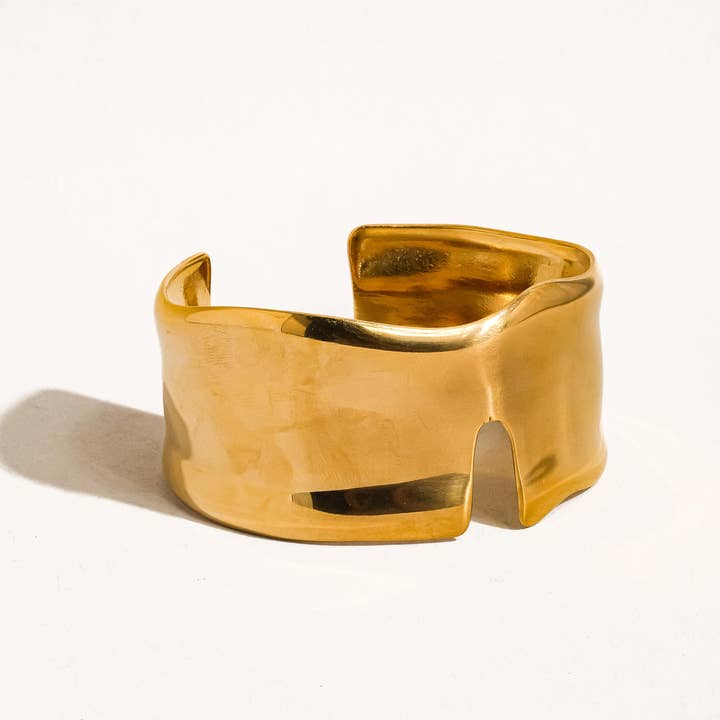 BONNIE 18K GOLD BANGLE
