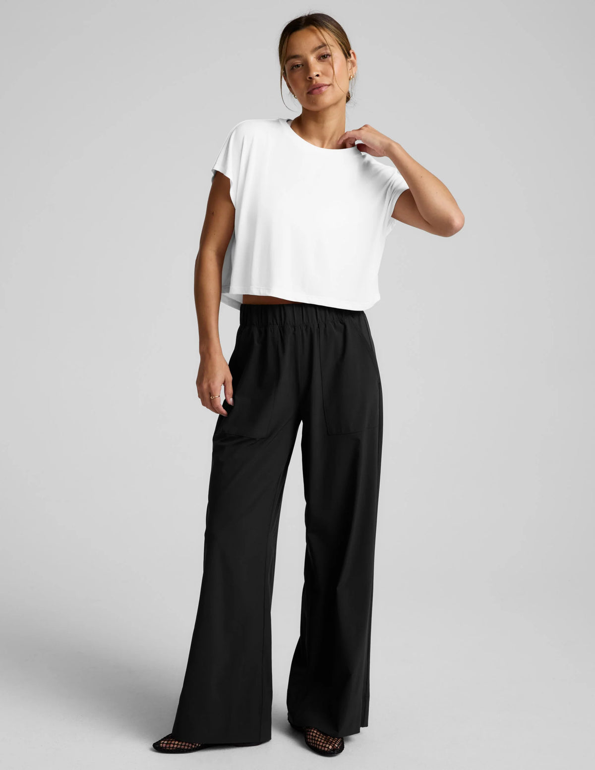 STUDIO LUXE CROPPED TEE