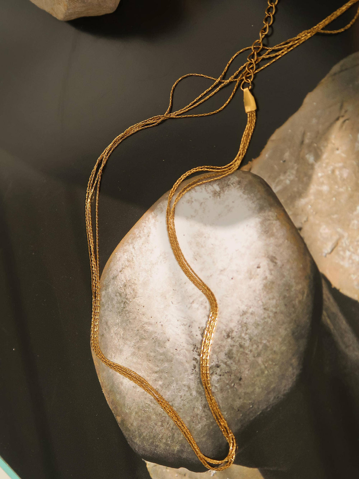 PALISADES 18K GOLD LAYERED NECKLACE